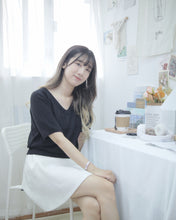 將圖片載入圖庫檢視器 簡單必備【扭紋針織上衣】
