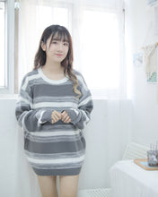 將圖片載入圖庫檢視器 簡潔百搭【OverSize針織間條上衣】
