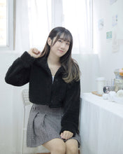 將圖片載入圖庫檢視器 女生必備【短版毛毛外套】
