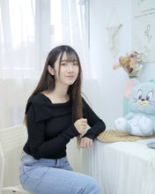 將圖片載入圖庫檢視器 熱賣回歸【斜領針織上衣】
