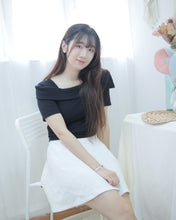 將圖片載入圖庫檢視器 KR熱賣【斜領針織短袖上衣】
