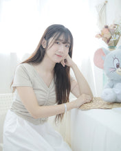 將圖片載入圖庫檢視器 可愛之選【抓胸短袖上衣】

